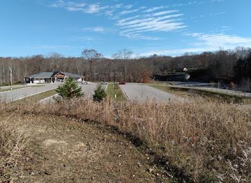 west-virginia/hatfield-mccoy-mountains/attraction/forks-of-coal-state-natural-area