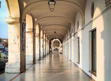 italy/urbino/attraction/portici-ercolani