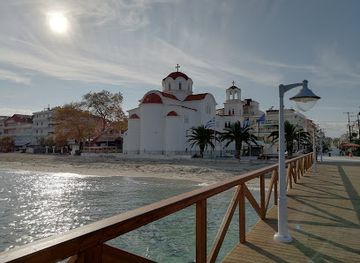greece/katerini/attraction/paralia-wood-jetty