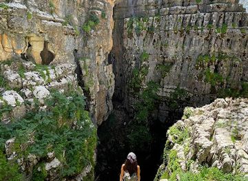 lebanon/bekaa-valley/attraction/baloue-majdal-tarshish