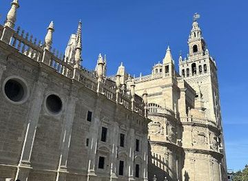 spain/seville/attraction/city-sightseeing-seville