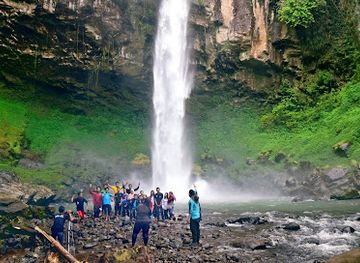 indonesia/lampung/attraction/putri-malu-waterfall