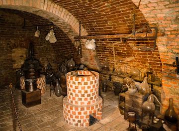 czechia/south-moravia/attraction/labyrinth-under-the-vegetable-market