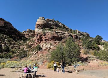 colorado/grand-junction/attraction/devil-s-kitchen-picnic-area