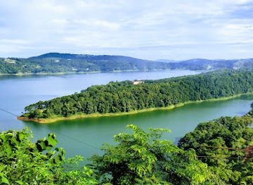 india/northeast-india/attraction/umiam-lake-viewpoint
