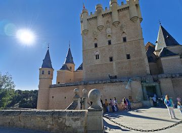 spain/segovia/attraction/ruina-que-semeja-un-castillo