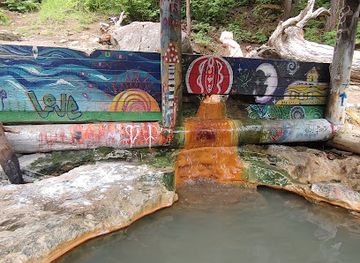 Umpqua Hot Springs