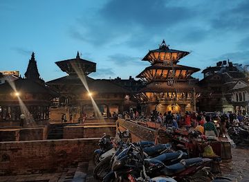 nepal/patan/mangal-bazaar/attraction/bhimsen-mandir