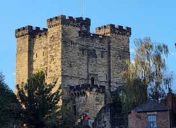 united-kingdom/newcastle-upon-tyne/attraction/newcastle-castle
