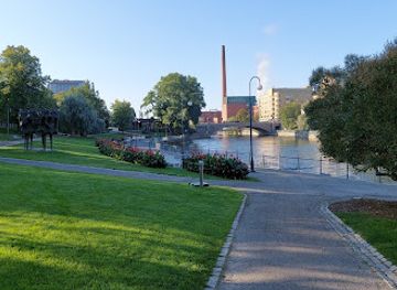 finland/tampere/hameenkatu/attraction/koskipuisto-park