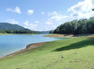 azerbaijan/talysh-mountains/attraction/khanbulan