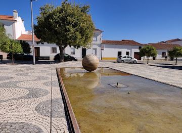 portugal/alentejo/attraction/praca-vasco-da-gama