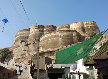 india/rajasthan/attraction/laxmangarh-fort