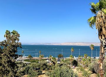 israel/tiberias/attraction/tomb-of-rabbi-meir