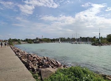 hungary/somogy/attraction/molo-balatonlelle