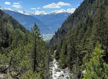 switzerland/crans-montana/attraction/cascade-du-pichiour-chute-de-la-raspille