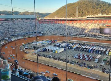 tennessee/bristol-motor-speedway/attraction/bristol-club