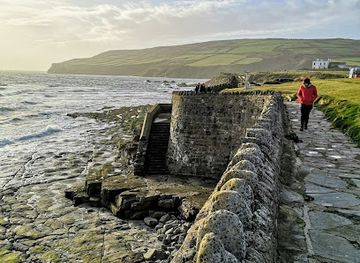 isle-of-man/port-st-mary/attraction/tss-mona-s-queen-iii-anchor-memorial