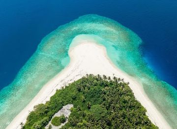 maldives/gaafu-dhaalu-atoll/attraction/chimmy-koren-island