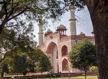india/agra/attraction/sikandra