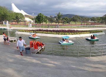 ecuador/guayas-region/attraction/la-rotonda-park