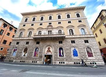 vatican-city/sistine-chapel/attraction/palazzo-cipolla