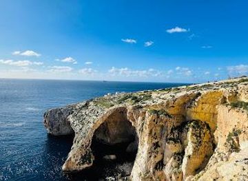 malta/paola/attraction/blue-grotto