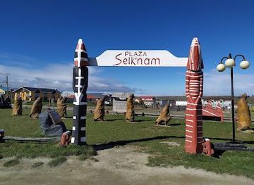 chile/punta-arenas/attraction/plaza-selknam