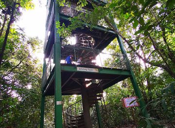 singapore/novena/attraction/jelutong-tower