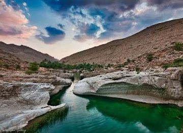 oman/sur/attraction/wadi-bani-khalid