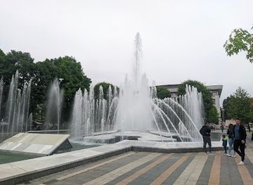 bulgaria/pleven/attraction/golemiyat-fontan