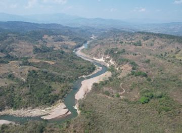 honduras/santa-barbara-region/attraction/union-del-rio-grande-de-otoro-y-el-rio-cececapa