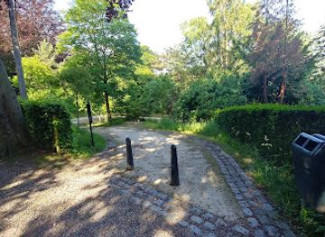 belgium/namur/attraction/square-baron-fallon