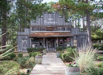 virginia/fredericksburg/attraction/das-peach-haus-at-the-f-w-farmstead