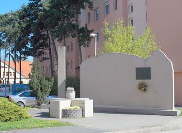 hungary/veszprem/attraction/aradi-ormeny-vertanuk-emlekmuve