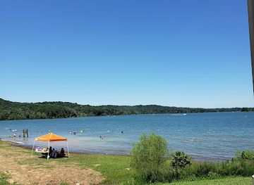 indiana/patoka-lake/attraction/patoka-lake-swimming-beach