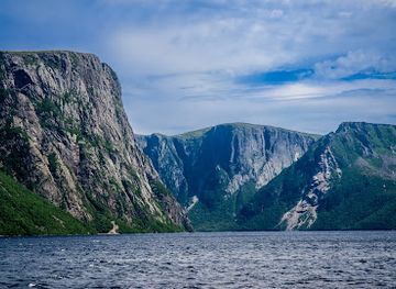 canada/gros-morne-national-park/attraction/western-brook-pond