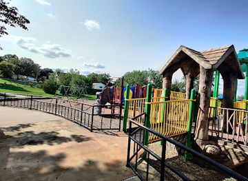 texas/irving/attraction/cottonwood-creek-park