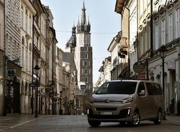 poland/krakow/attraction/visitus-private-tours-transfers