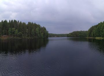 finland/repovesi-national-park/attraction/kuutinkanava-restored-logging-waterchannel