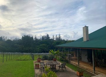 norfolk-island/slaughter-bay/attraction/two-chimneys-wines