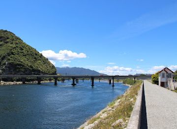 new-zealand/greymouth/attraction/pounamu-kohatu