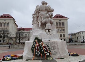 romania/iasi/attraction/unity-monument