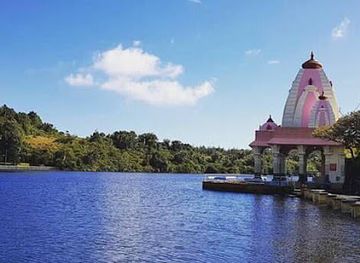 mauritius/plaines-wilhems/attraction/shiv-shakti-mandir