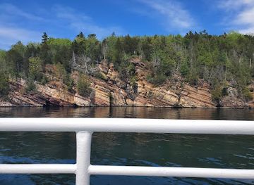 vermont/washington-county/attraction/spirit-of-ethan-allen