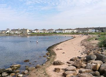united-kingdom/northumberland/attraction/amble-beach-huts-on-little-shore