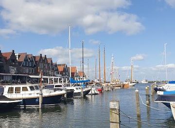 netherlands/amsterdam/attraction/marina-volendam
