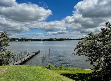 maryland/sandy-point-state-park/attraction/historic-london-town-gardens