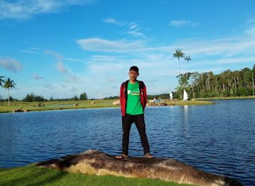 indonesia/riau-islands/attraction/lagoi-bay-beach