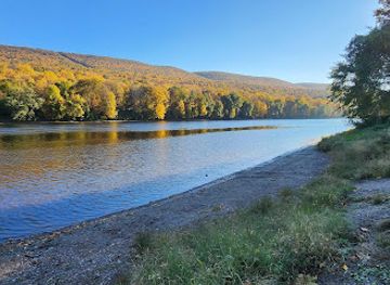 delaware/the-delaware-water-gap/attraction/smithfield-beach